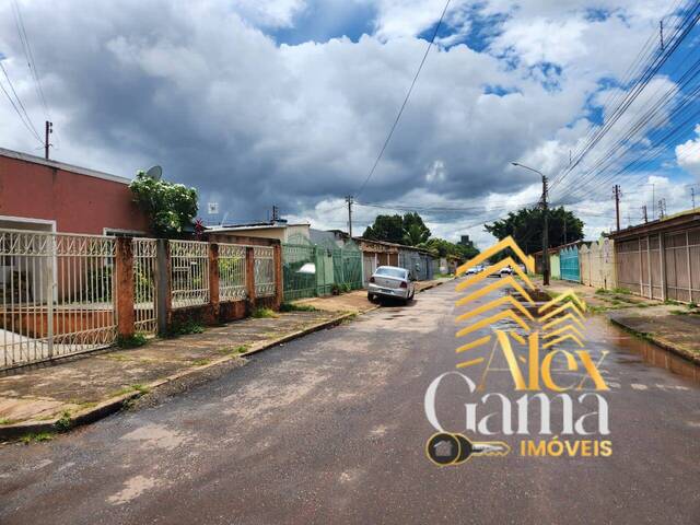 #561 - Casa para Venda em Gama - DF - 2